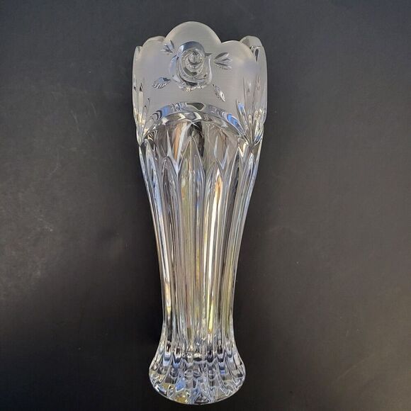 VTG Oneida Crystal Bud Vase Southern Garden Pattern Rose Design on Frost Border - Picture 10 of 10